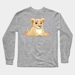 Baby lion with cute eyes Long Sleeve T-Shirt